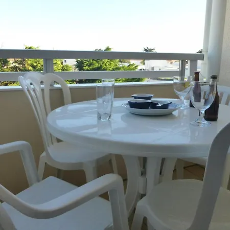 Studio/mezzanine 4 Pers. A 200m De La Plage, Balcon, Garage Privatif - - Fr-1-224-772 *